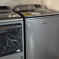 Maytag Washer & Dryer 