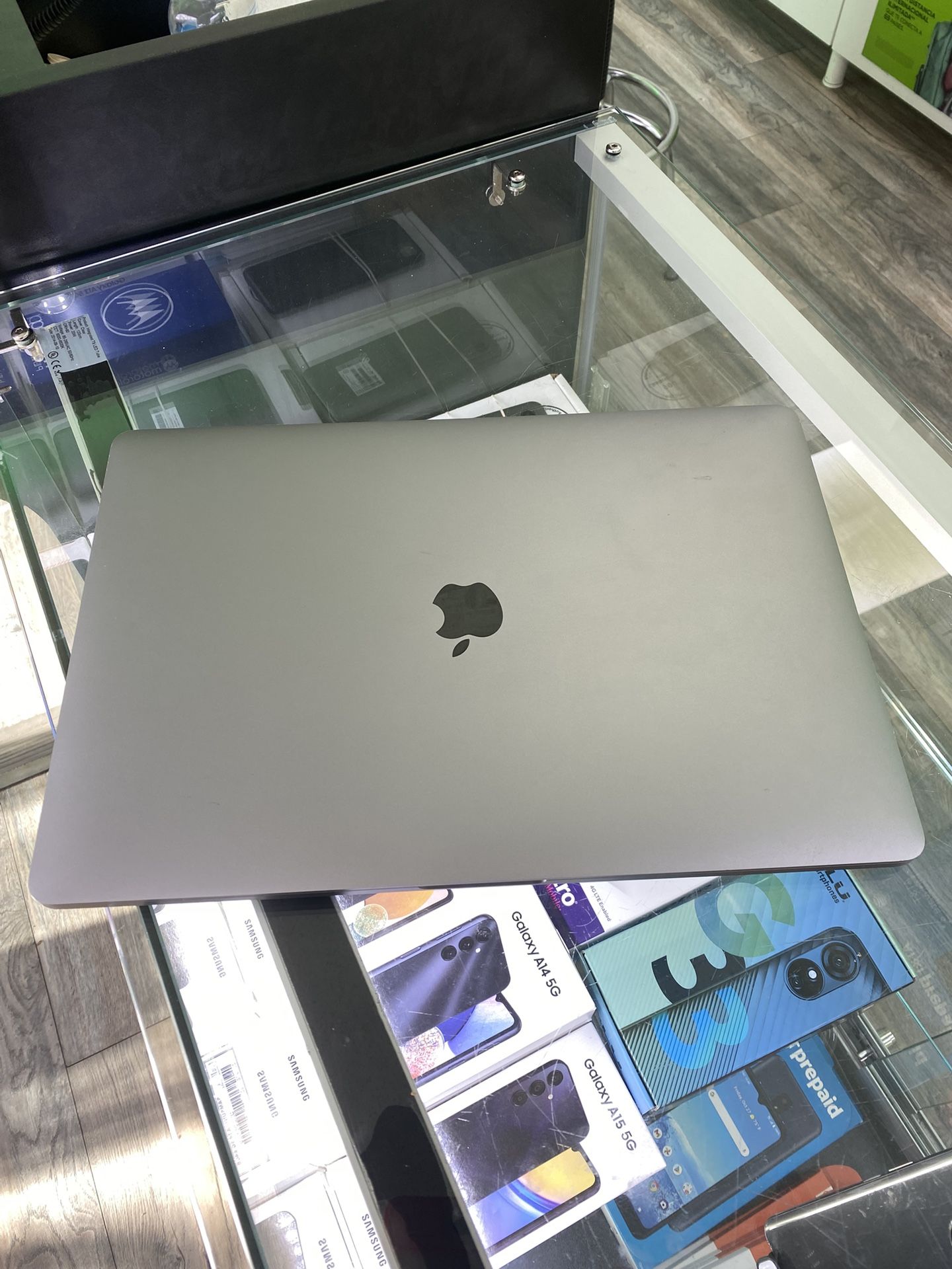 MacBook Pro 2019. 16GB Ram