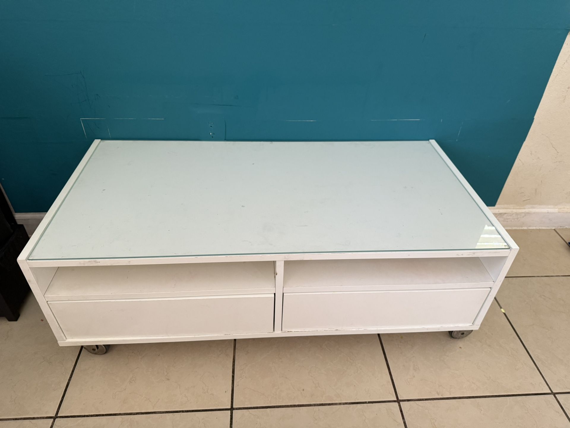 White TV Stand / Coffee Table with Glass Top and Storage Drawers on Wheels