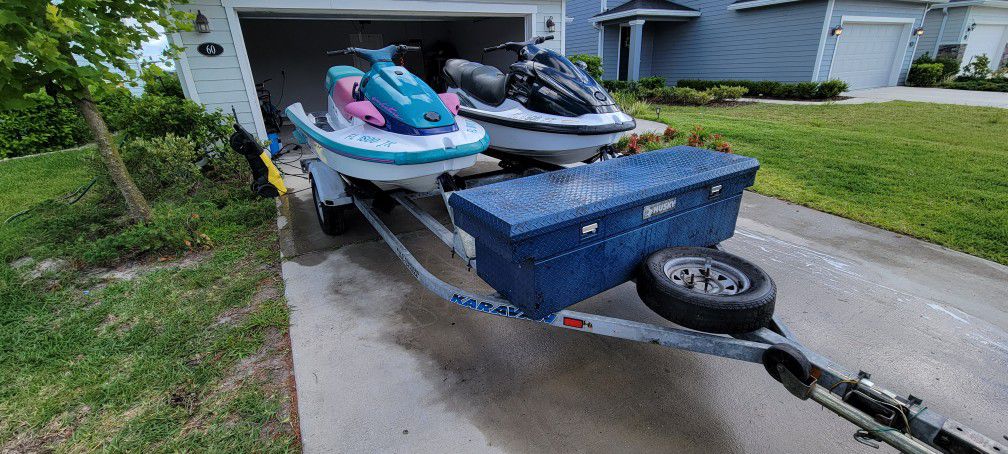 I Have Two 3 Seaters Yamaha Jetski With 2018 Trailer And Storage Comparment. 1999and 2000.