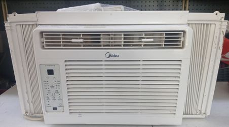 Midea Window Unit 5000 BTU