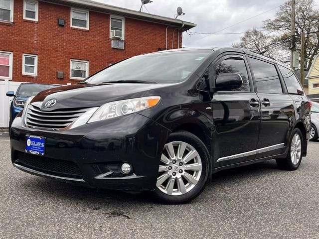 2017 Toyota Sienna