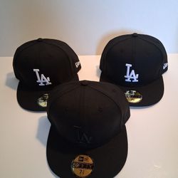 LA DODGERS ( 3 PC ) NEW ERA 59FIFTY CAP SIZE 7 3/8 ( BRAND NEW PRICE IS LOWEST  )