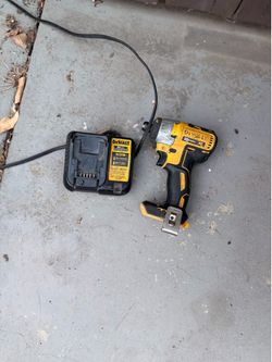Dewalt impact drill w/ charger