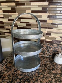 3-Tier Galvanized Metal Tray Stand