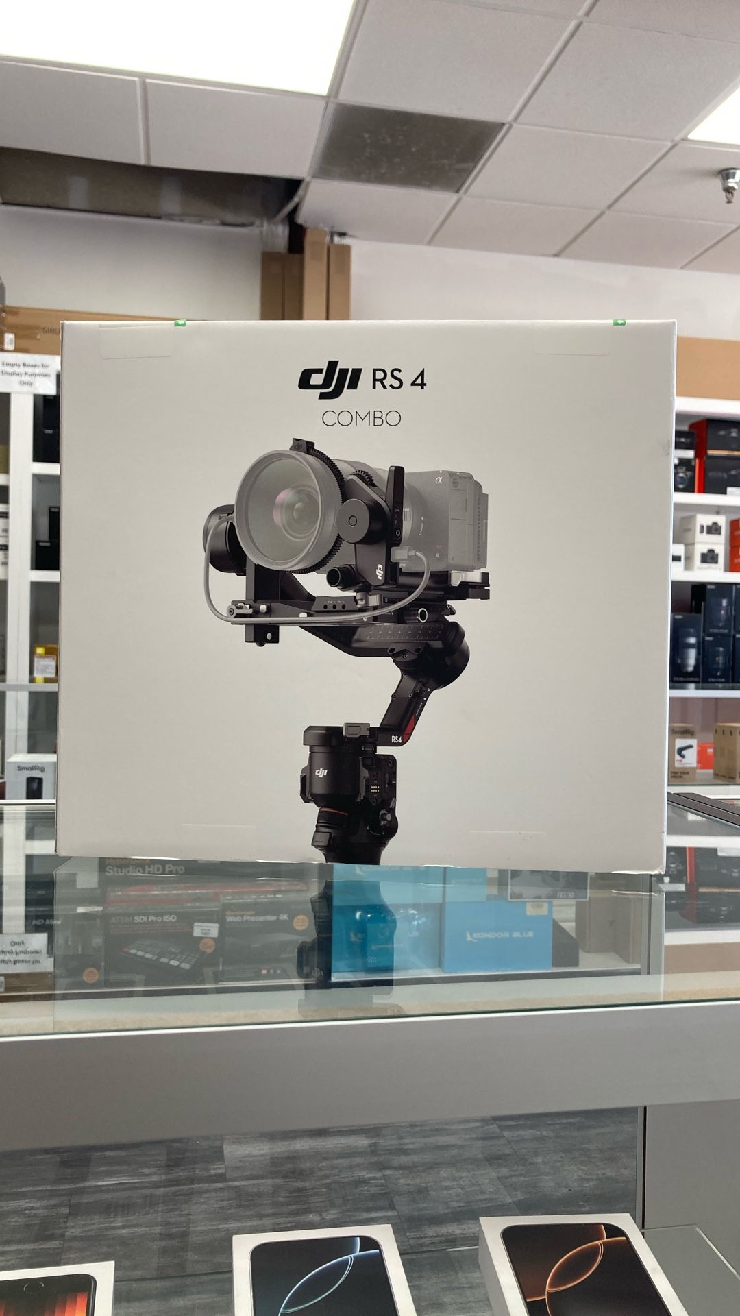 DJI RS 4 Combo Limited Time Sale 7/11
