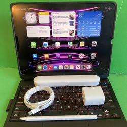 128GB Apple IPad Pro 11” 4th Generation (2022 Latest Model / M2 chip ) with Keyboard, stylus pen & Accessories (warranty through 01/ 2024) 
