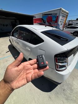 Llaves de autos / car keys and remotes
