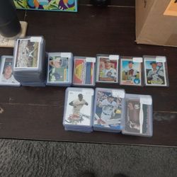 244 Baseball Cards worth $1,000, selling for $225. New Christmas