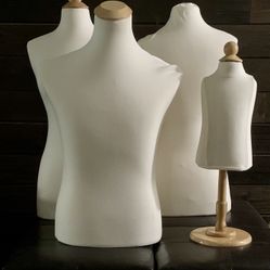 Mannequins3 Adult And 1 Child Torso Mannequins