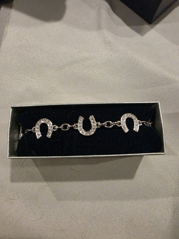 Montana Silver Horseshoe Bracelet