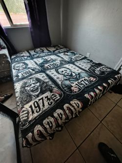 Horror Halloween blanket