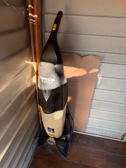 Oreck carpet cleaner