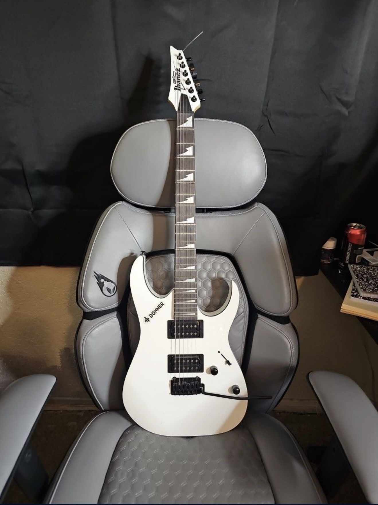Gio Ibanez electric guitar.