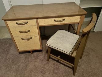 Vintage Mid-Century Modern Desk and Chair
