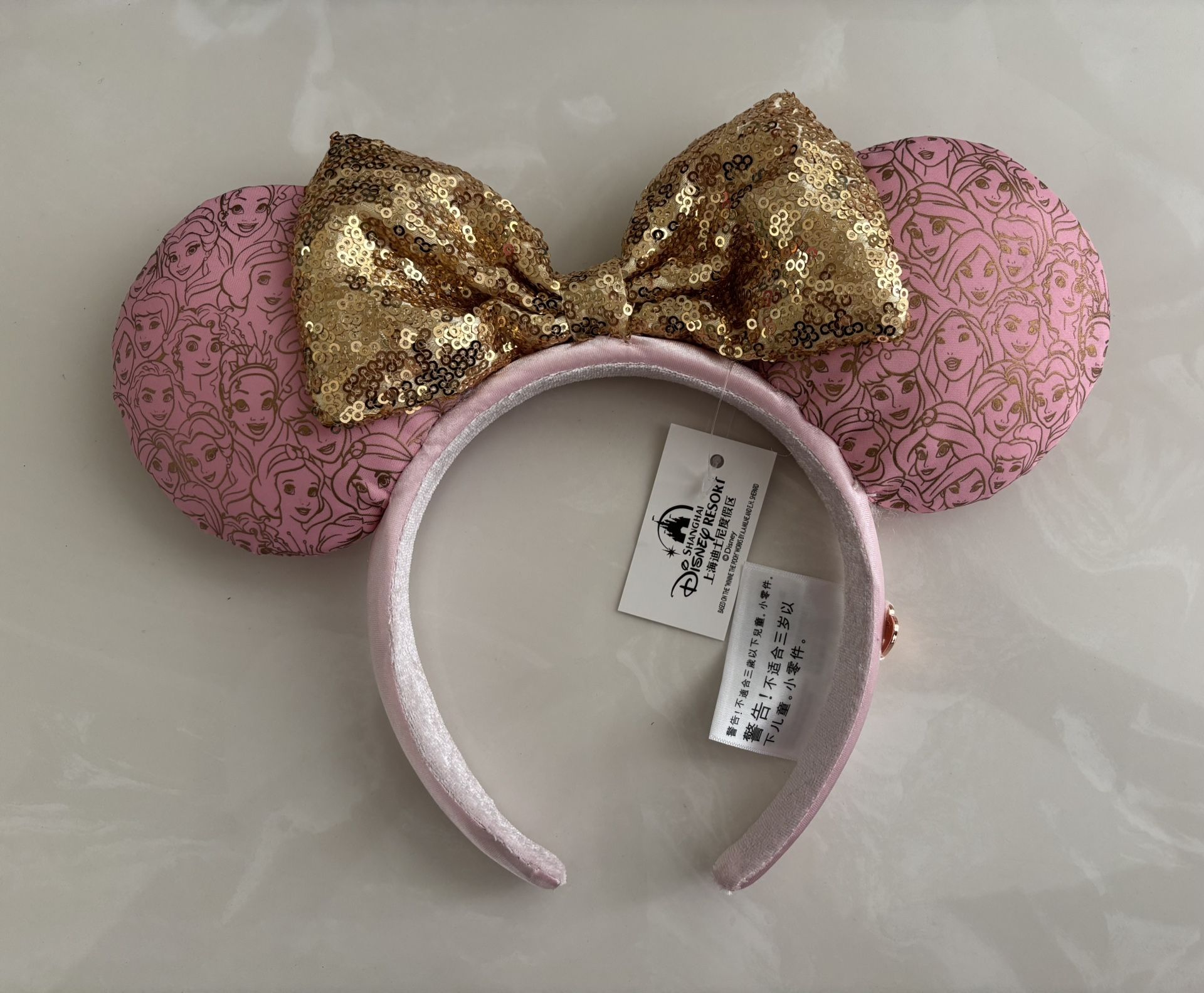 Disneyland Shanghai New With Tags Pink/gold