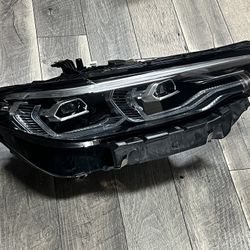 2019-2022 BMW X7 G07 RIGTH PASSENGER SIDE HEADLIGHT FULL LED ORIGINAL OEM WITH OUT MODULES IN GREAT INSURANCE QUALITY