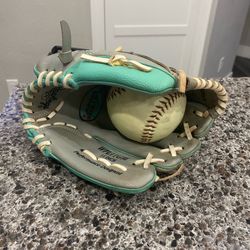 11” Softball Glove RH Throwing