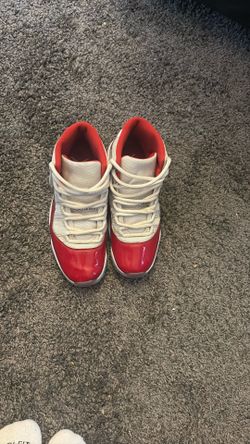 Jordan 11 Cherrys