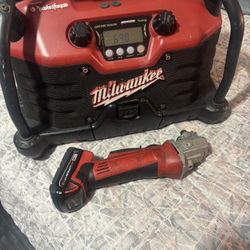 Milwaukee Portable Radio And Grinder 