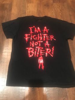 Halloween Tshirt size large pickup In Southwest Bakersfield
