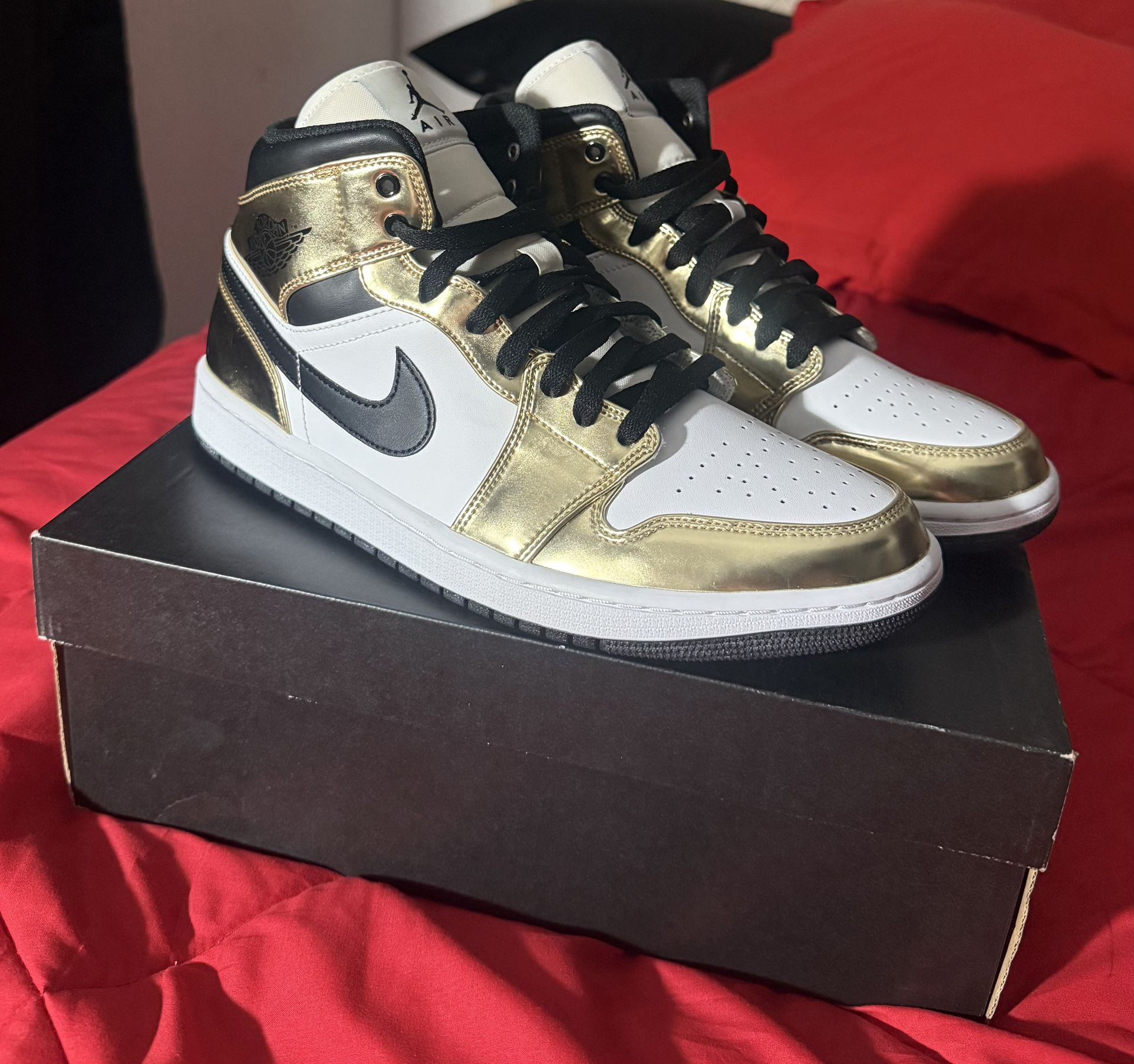 Nike Air Jordan 1 Mid