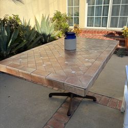 Outdoor Tile-Top Bistro / Patio Table Heavy