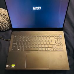 MSI  SUMMIT E16 AI STUDIO 2-1 LAPTOP