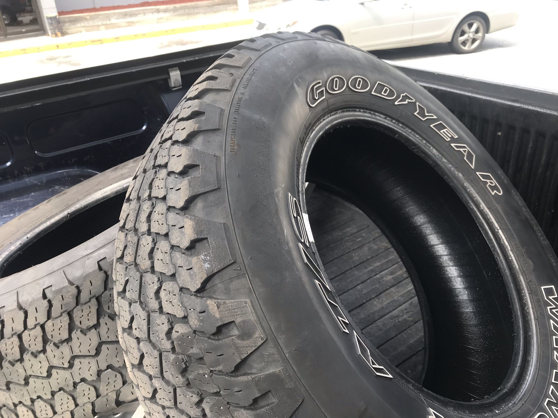 2 truck tires 265/70/17