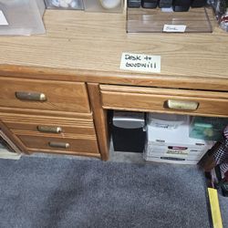 FREE Wooden Desk - Good Condition 