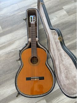 Takamine C-132S Classical Guitar
