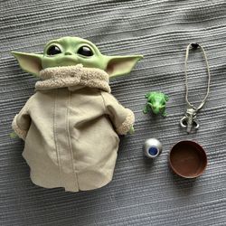 Star Wars The Mandalorian The Child With Accessories