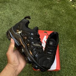 Vapor Max All Size Available 
