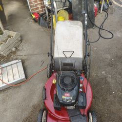 Working Toro Self Propelled Lawnmower 