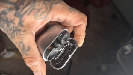 Samsung Galaxy Ai earbuds case