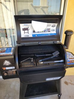 Grill-cooler  and canopy