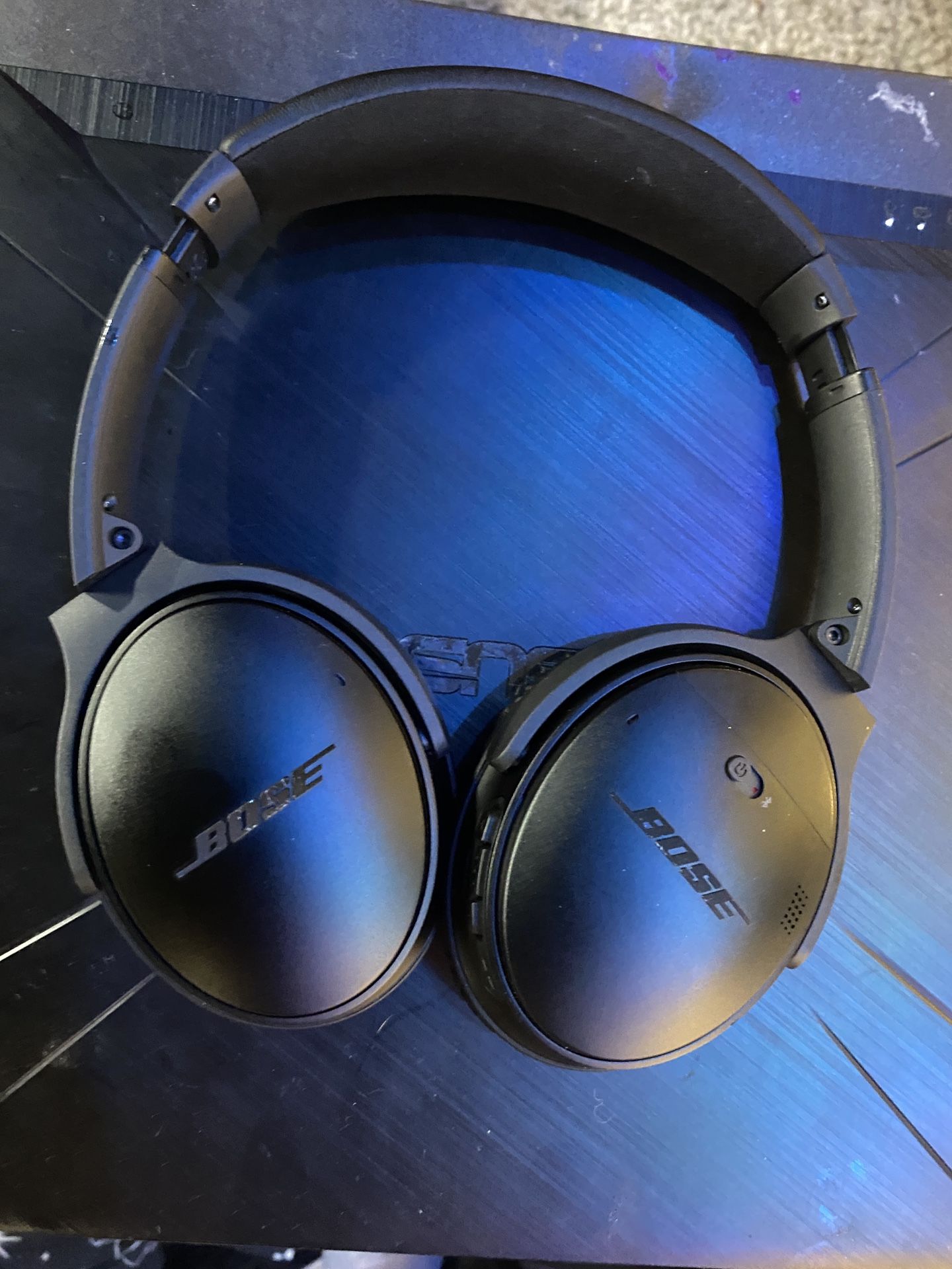 Bose Quiet comfort 35 Headphones Noise Cancelling 