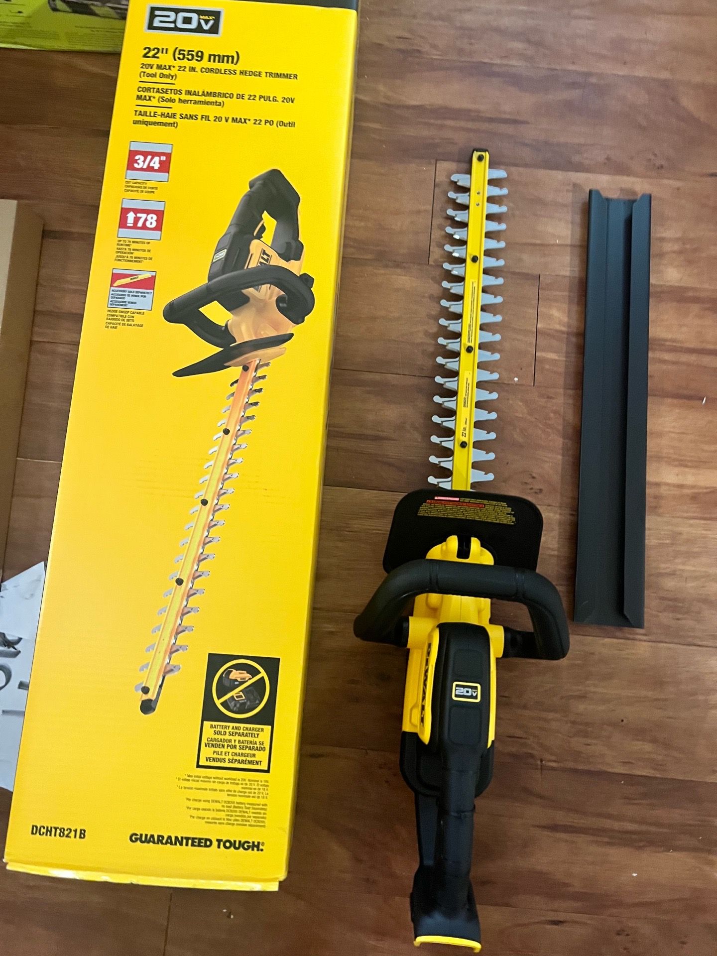 Hedge trimmer 20v Dewalt toll only