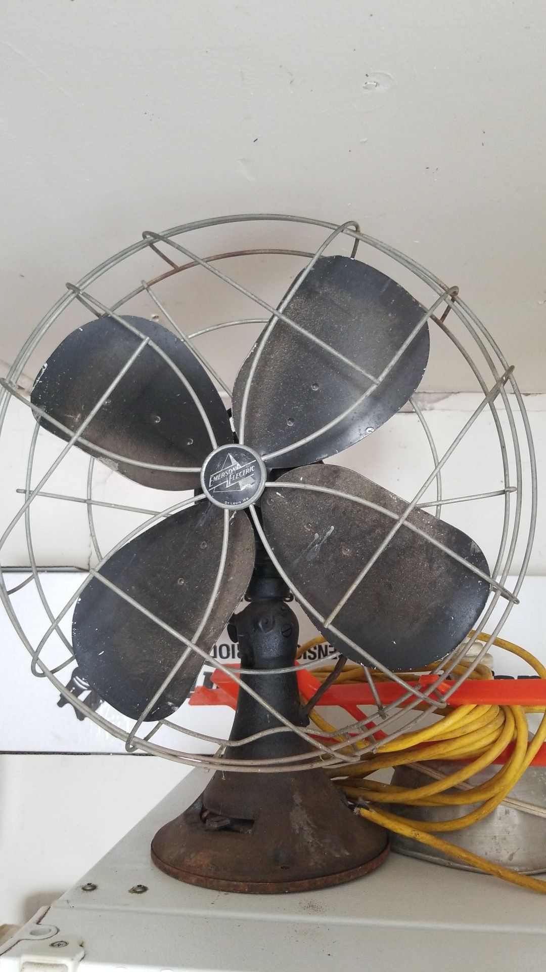 Vintage emerson oscillating fan