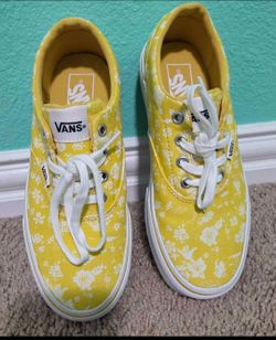 Girl shoes