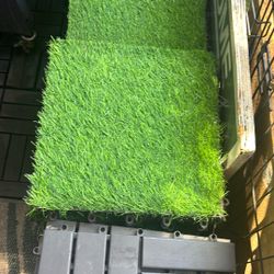 Artificial Grass  Interlocking Tiles 