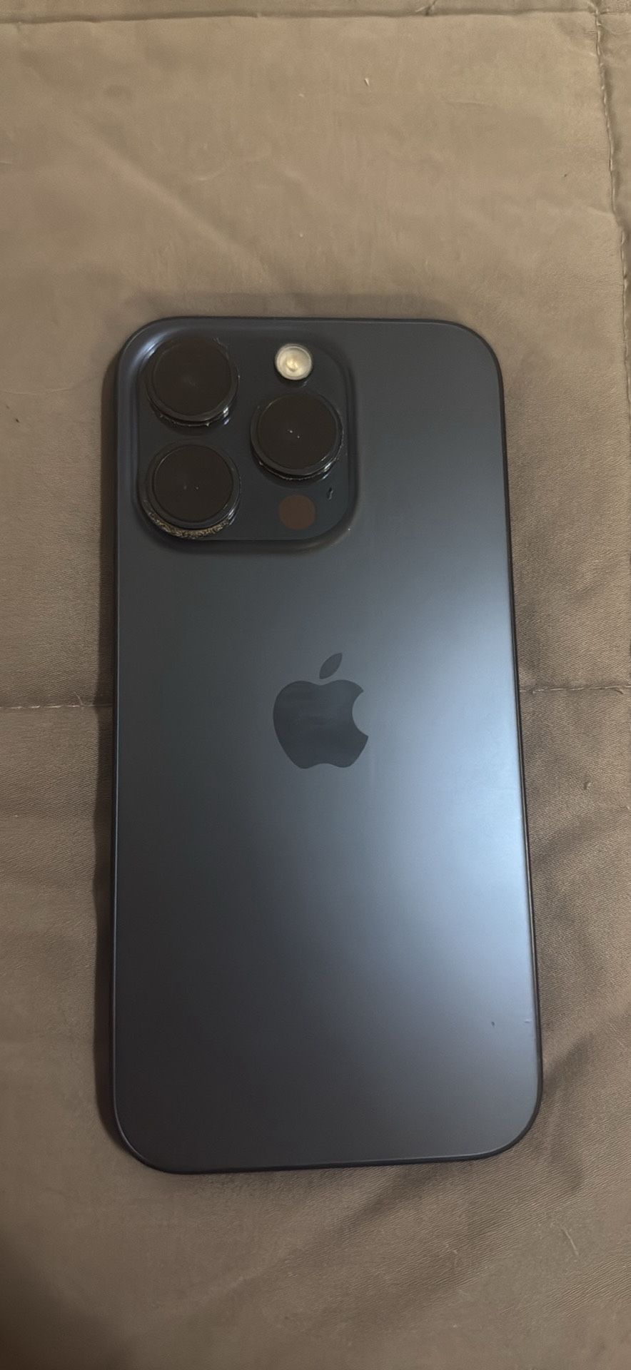 iphone 15 Pro 128 Unlocked