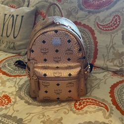 Mcm Medium Backpack 