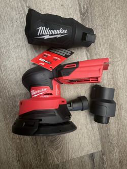 Milwaukee M18 Fuel 5” Orbital Sander