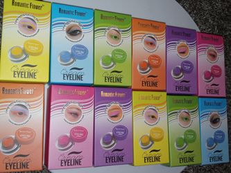 Cream eyeliner