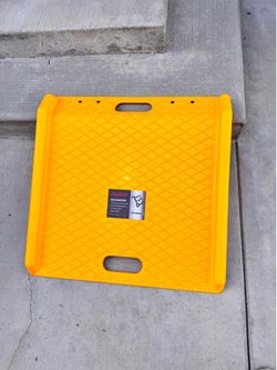 Heavy Duty Ramp for furniture movers, restaurant equipment up steps, curbs. Brand new
