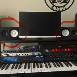 Yamaha HS5’s 