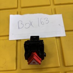 2019-2021 KIA FORTE EMERGENCY WARNING HAZARD LIGHT SWITCH BUTTON OEM 93790-M6100
