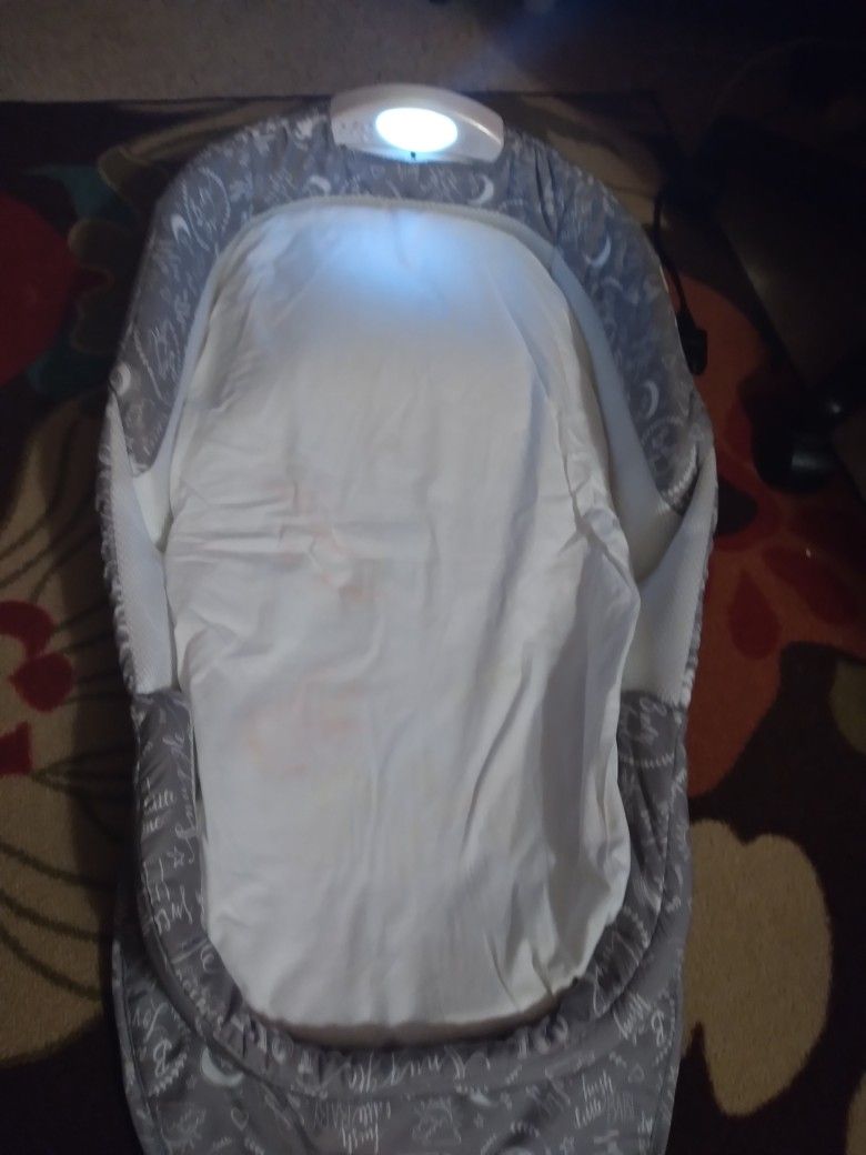 Mini Sleeping Bed Portable (Snuggle Nest)