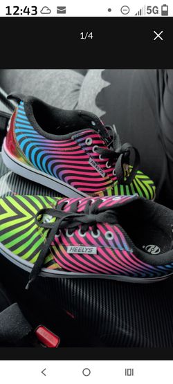 Kids shoes Heelys size 3 youth